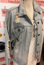 Charger l'image dans la galerie, Distressed Denim Jacket (Size 2XL)
