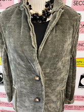 Cargar imagen en el visor de la galería, Made in Italy Chenille-Like Long Jacket (3 Colors) (Restocked!)
