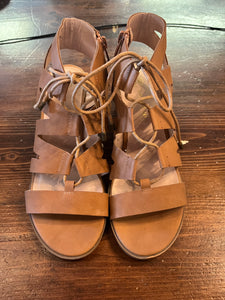 Denver Hayes Gladiator Sandals (Size 8)