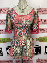 Load image into Gallery viewer, Viccio Multi Pattern Top (Size 10)
