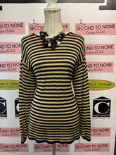 Cargar imagen en el visor de la galería, Laura Black &amp; Gold Long Sleeve (Size L/XL)
