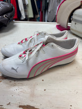 Load image into Gallery viewer, Pink Puma Etoile Tennis Shoes (Size 8.5)
