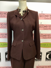 Cargar imagen en el visor de la galería, Calvin Klein Burgundy Pant Suit (Size 6)
