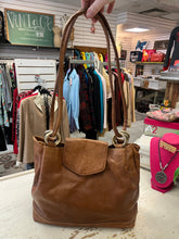 Charger l'image dans la galerie, Italian Leather Large Tote Purse
