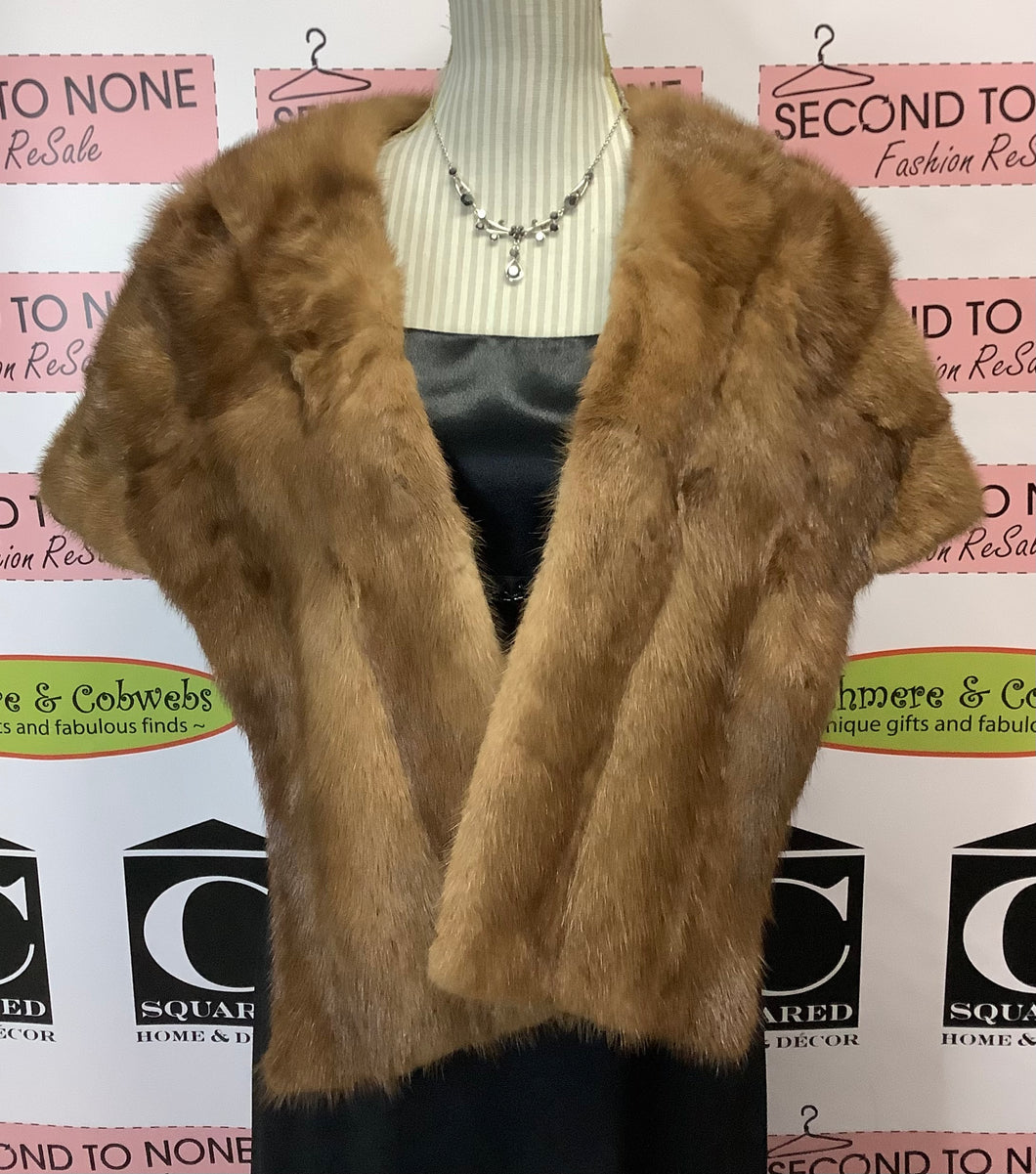 Vintage Eaton’s Canada Fur Wrap (O/S)