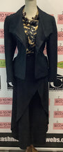 Load image into Gallery viewer, Mary Kay Tweed Blazer (Size 12P)
