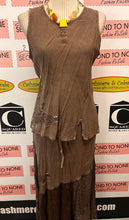 Charger l'image dans la galerie, Brown Beaded &amp; Embroidered Tank &amp; Skirt Set (Size M)
