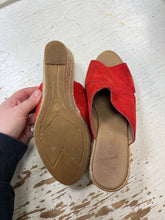 Load image into Gallery viewer, Red Suede Wedge Espadrille Sandals (Size 9/EU 40)
