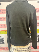 Cargar imagen en el visor de la galería, Cable Knit Mock Neck Sweater (Size L)
