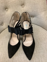 Load image into Gallery viewer, New Bowden Black Velvet Bow High Heel (Size 40)
