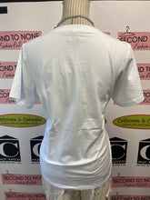 Charger l'image dans la galerie, Kitty-Cat Graphic Cotton Tee With Bling (Only 2 Left!)

