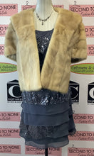 Load image into Gallery viewer, AS-IS Vintage Sushan’s Custom Fur Shrug (Size M)
