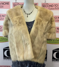 Load image into Gallery viewer, AS-IS Vintage Sushan’s Custom Fur Shrug (Size M)
