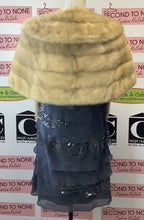 Load image into Gallery viewer, AS-IS Vintage Sushan’s Custom Fur Shrug (Size M)
