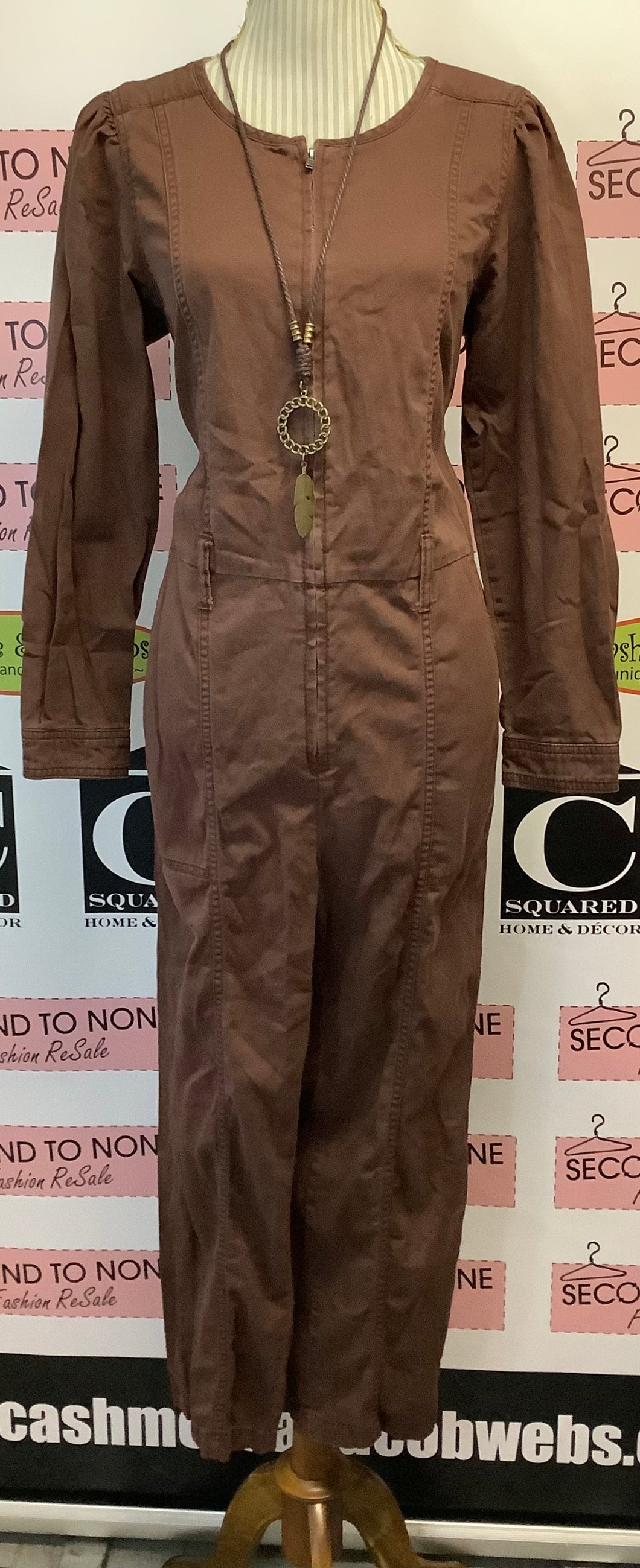 Old Navy Fashion Jumpsuit (Size M)