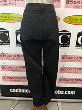 Charger l&#39;image dans la galerie, Levi’s Black Classic Straight Leg Jeans (Size 8)
