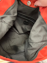 Load image into Gallery viewer, Simons Rust Canvas Bucket Bag
