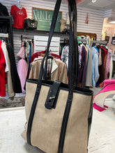 Charger l'image dans la galerie, Natural Fabric Handbag
