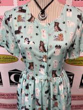 Cargar imagen en el visor de la galería, NWT Dog Print Dress (Size L)
