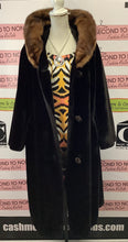 Load image into Gallery viewer, AS-IS Borglaska Fur/Faux Fur Coat (Size L/XL)
