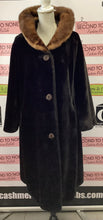 Load image into Gallery viewer, AS-IS Borglaska Fur/Faux Fur Coat (Size L/XL)
