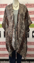 Load image into Gallery viewer, Lightweight Snakeskin Cardi (O/S)
