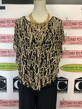 Load image into Gallery viewer, Minkas Double Layered Mesh Top (Size M)
