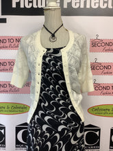 Load image into Gallery viewer, Suzy Shier Cropped Shawl (Size L)
