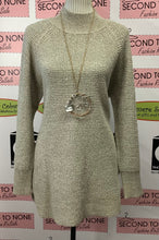 Load image into Gallery viewer, Comfy Beige Knit Sweater (Size L)
