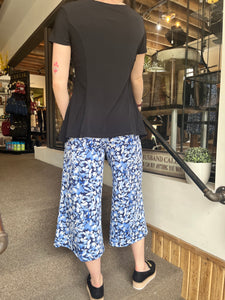 Blue-Tone Wide-Leg Cropped Pants (Made in Canada)
