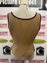 Load image into Gallery viewer, Vintage Le Suit Matching Top &amp; Jacket (Size 10P)
