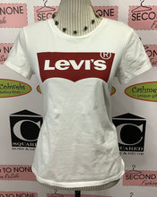 Load image into Gallery viewer, Levi’s Classic Brand T-Shirt (Size S)
