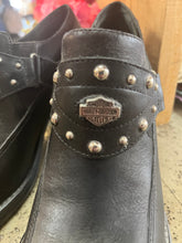 Cargar imagen en el visor de la galería, Harley Davidson Chunky-Heel Loafer (Size 10)
