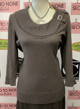 Load image into Gallery viewer, Belted Cowl Neck Knit Top (Size L)
