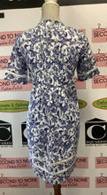 Charger l'image dans la galerie, Buffalo Blue Willow Patterned Dress (Size XS)
