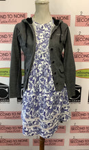 Charger l'image dans la galerie, Buffalo Blue Willow Patterned Dress (Size XS)
