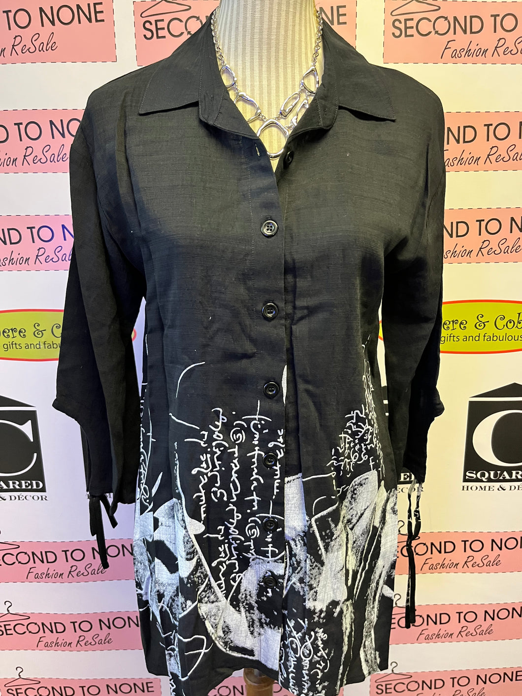 Black & White Linen-Look Tunic Top