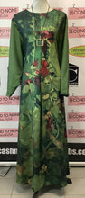 Charger l&#39;image dans la galerie, Full Length Floral Dress (Size L)
