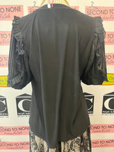 Charger l&#39;image dans la galerie, Anne Klein Ruffle-Sleeve Top (Size M)
