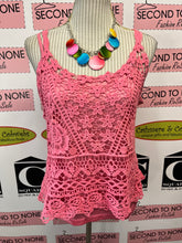 Load image into Gallery viewer, Charlie Paige 2-Piece Lace Top (Size L)
