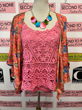 Load image into Gallery viewer, Charlie Paige 2-Piece Lace Top (Size L)
