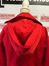 Cargar imagen en el visor de la galería, London Fog Cherry Red Trench Coat (Size L)
