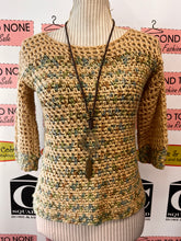 Charger l'image dans la galerie, Hand-Crochet Cropped Sweater (Size S/M)
