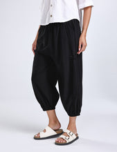 Charger l&#39;image dans la galerie, Light-Weight Summer Pants (One Size) (Only 1 Left!)
