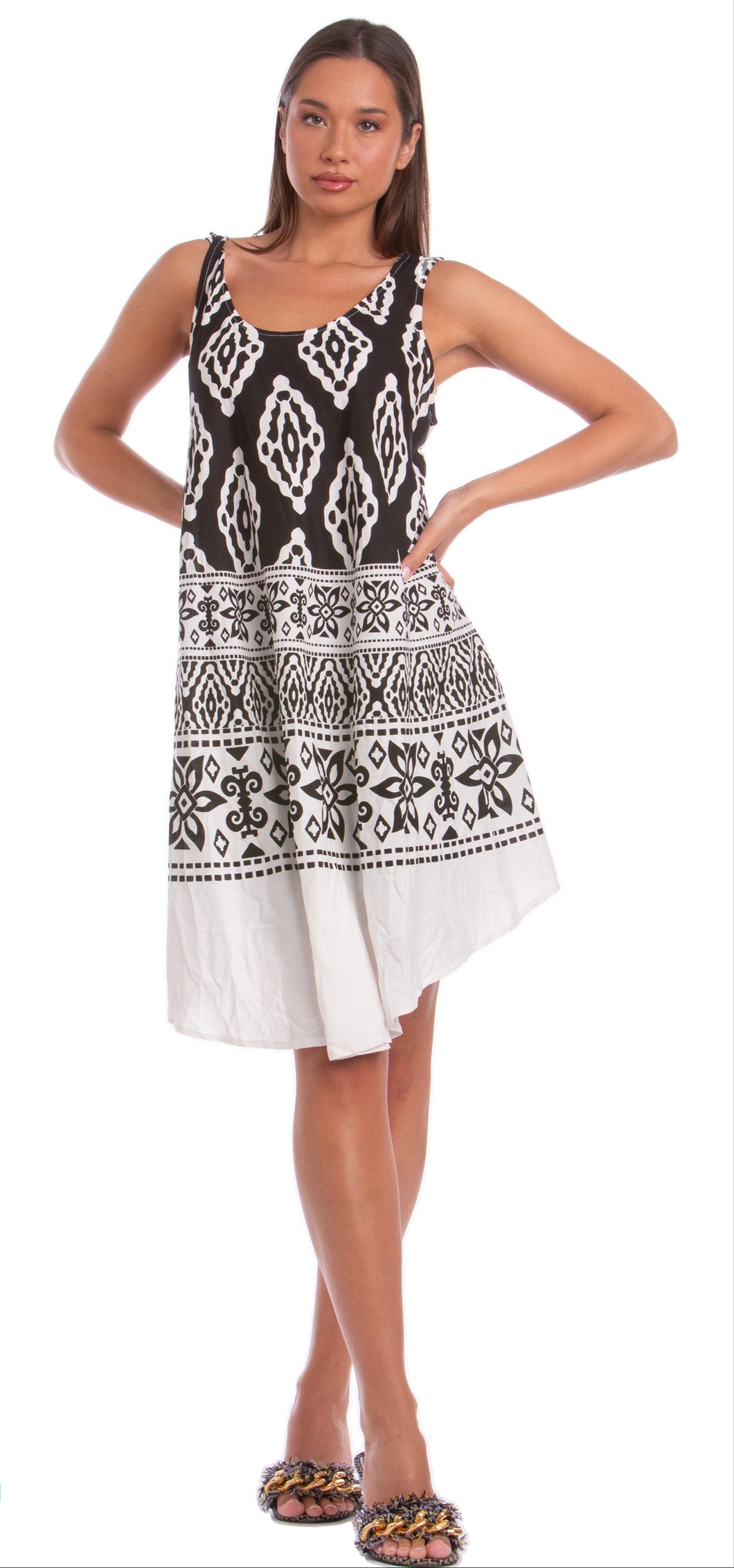 Black & White Shift-Type Dress (One Size)