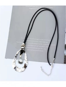 Long Necklace with Drop Pearl (2 Colors)