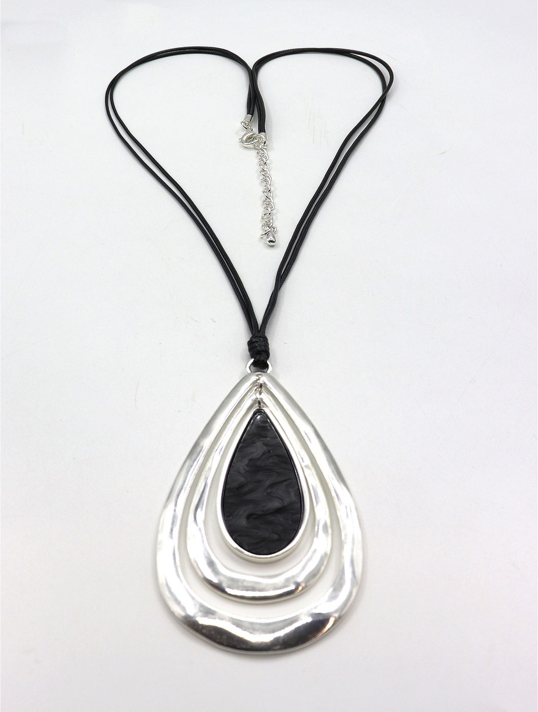 Teardrop Rope Necklace