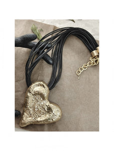Short Hammered Gold Metal Heart Necklace