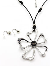 Load image into Gallery viewer, Hollow Flower Necklace + Earrings
