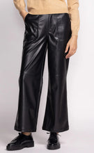 Cargar imagen en el visor de la galería, Faux Leather Wider-Leg Pants (2 Colours)
